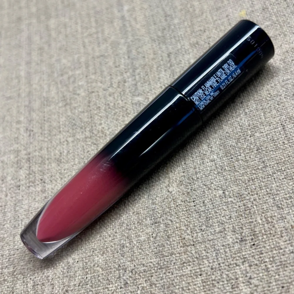 ❤️3 for $25❤️ L'oreal Paris Brilliant Signature Shiny Lip Stain Lipstick